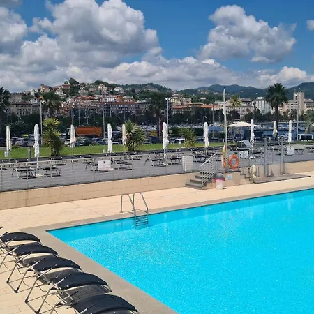 Mirabello Apt, Elegant And Shiny, 2bdr Ac, 2 Bth, Private Parking! *