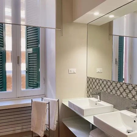 Mirabello Apt, Elegant, 2bdr Ac, 2 Bth, Pedestrian Area, Private Parking 600 Mt Far, Life *