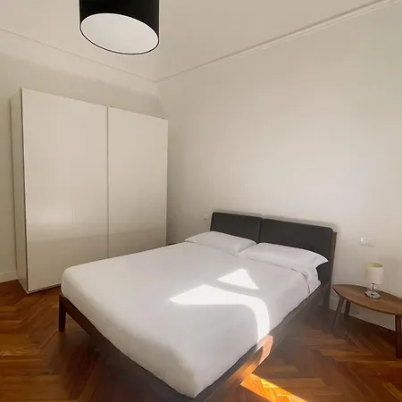 Apartment Mirabello Apt, Elegant, 2bdr Ac, 2 Bth, Pedestrian Area, Private Parking 600 Mt Far, Life
