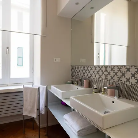 Apartment Mirabello Apt, Elegant, 2bdr Ac, 2 Bth, Pedestrian Area, Private Parking 600 Mt Far, Life