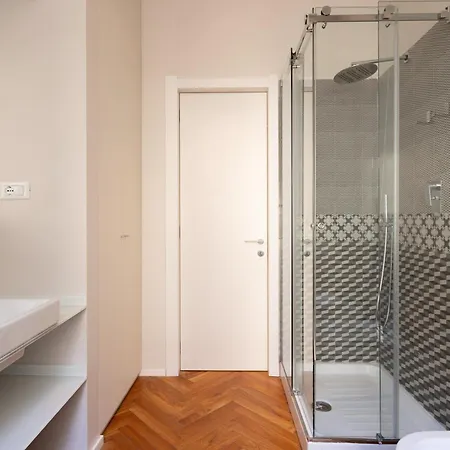 Mirabello Apt, Elegant, 2bdr Ac, 2 Bth, Pedestrian Area, Private Parking 600 Mt Far, Life * La Spezia